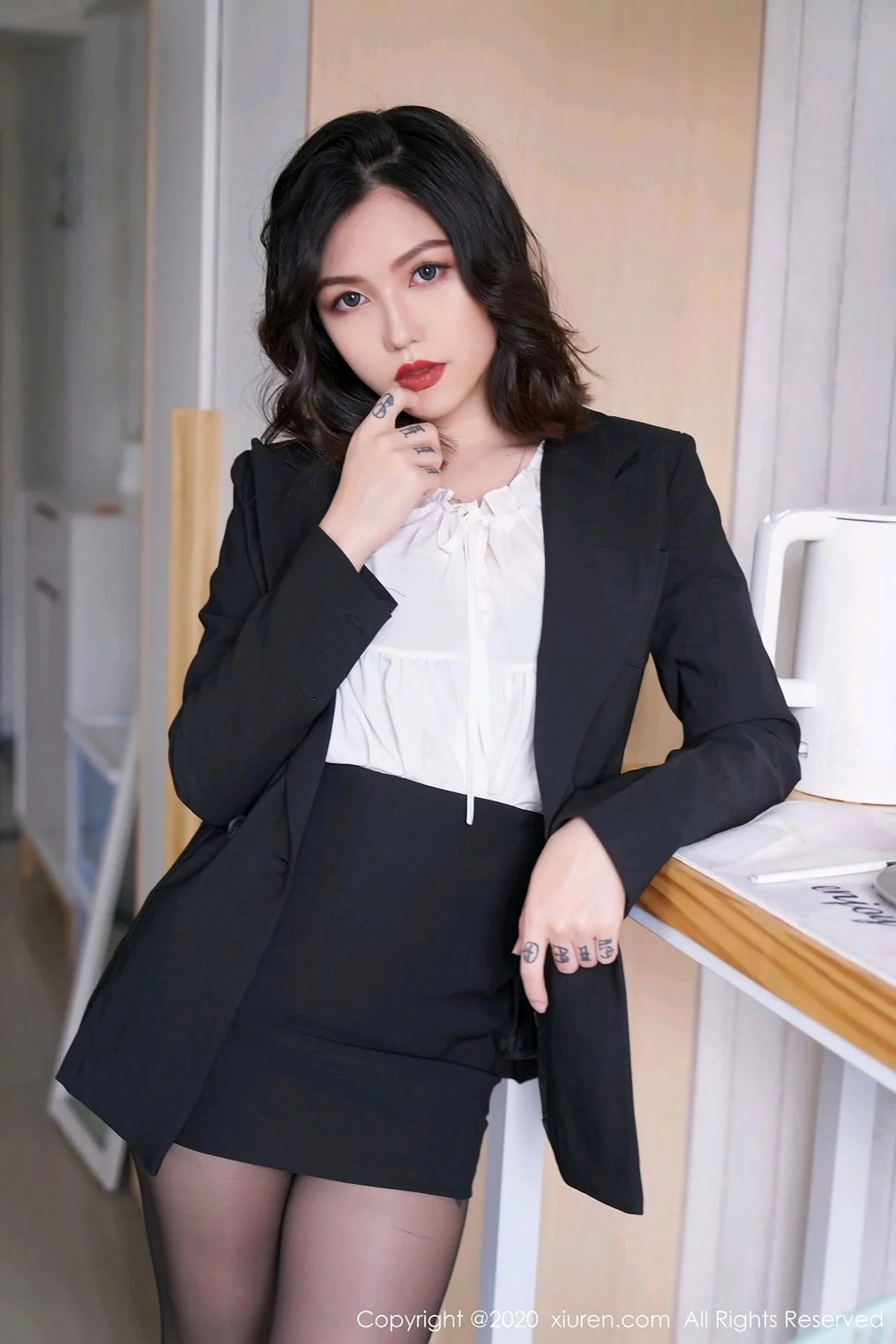 Xrmnw.Vip_舌尖上的菊花_写真