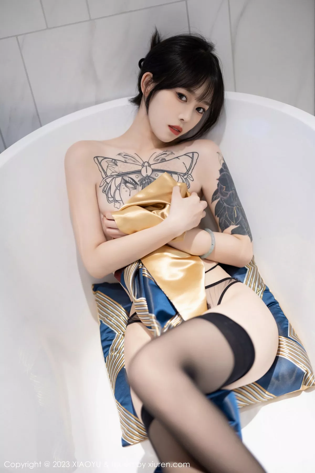 Xrmnw.Vip_奶瓶_写真