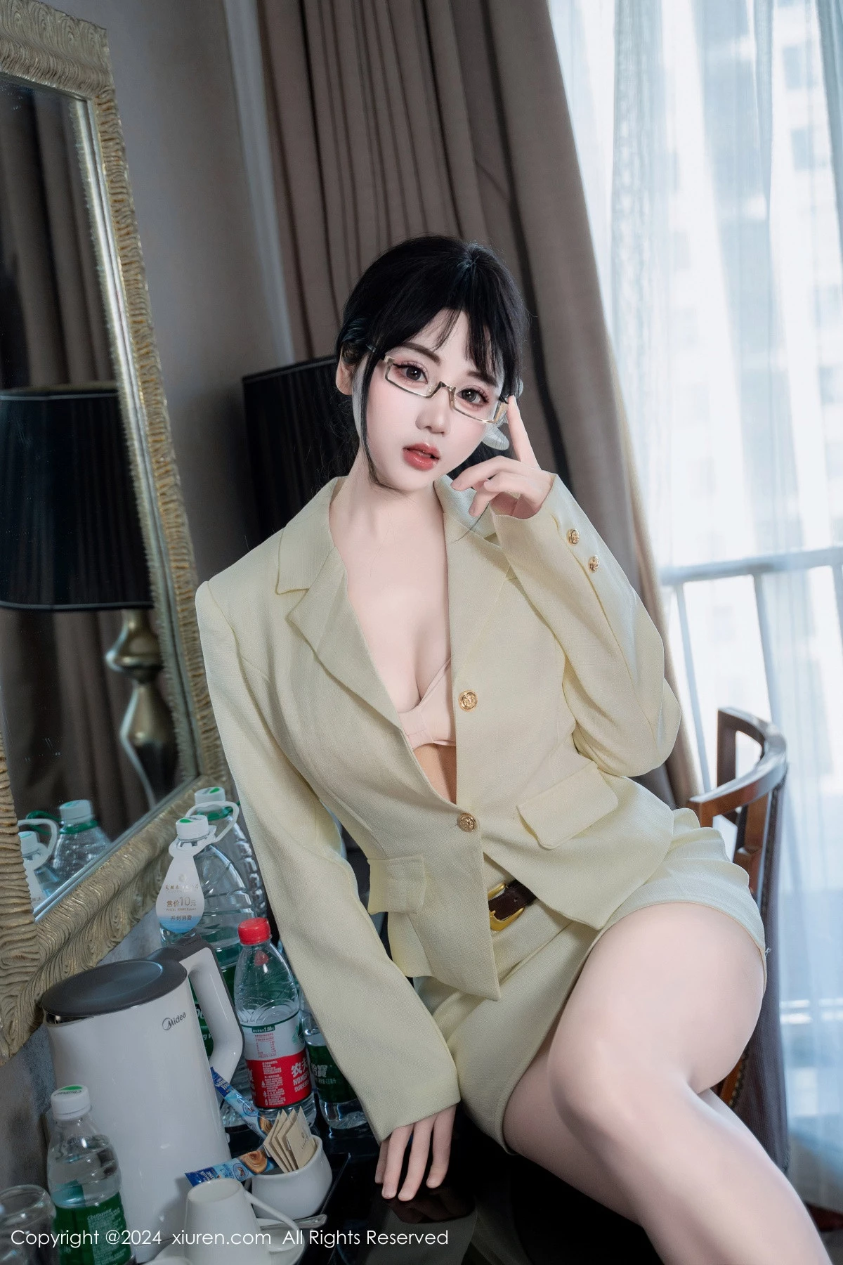 Xrmnw.Vip_汐汐爱吃草莓_写真