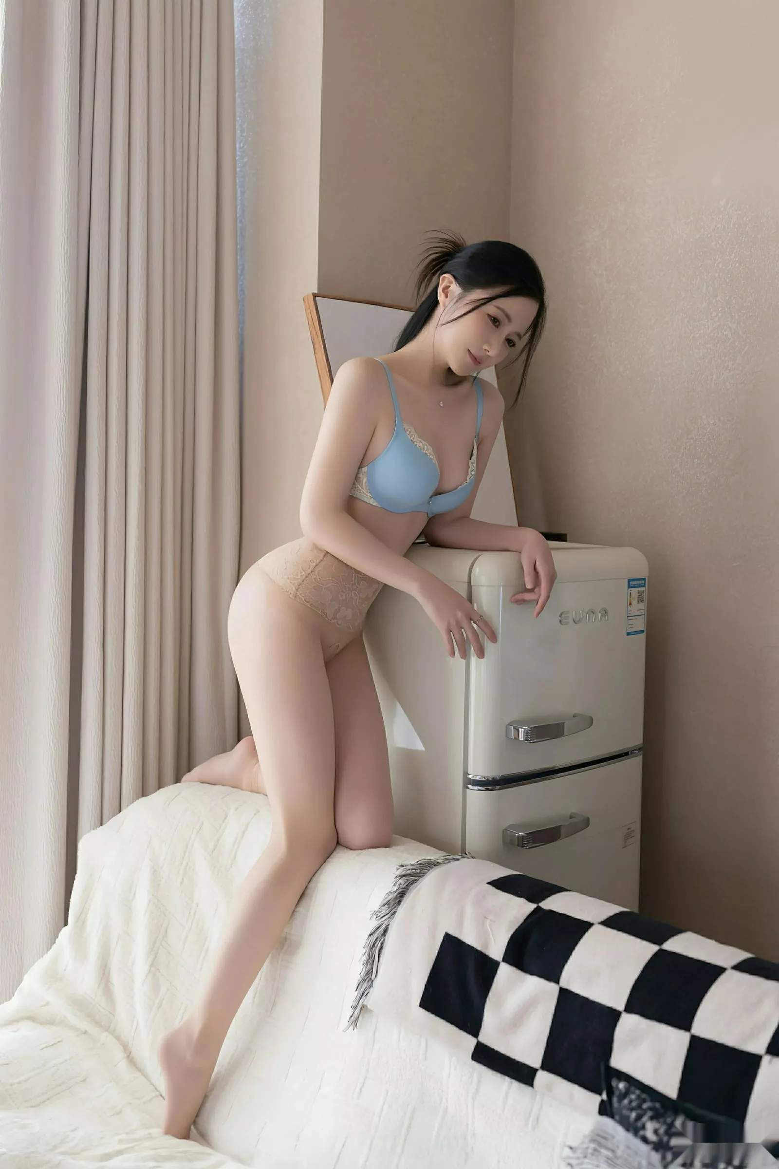 Xrmnw.Vip_鱼子酱_写真