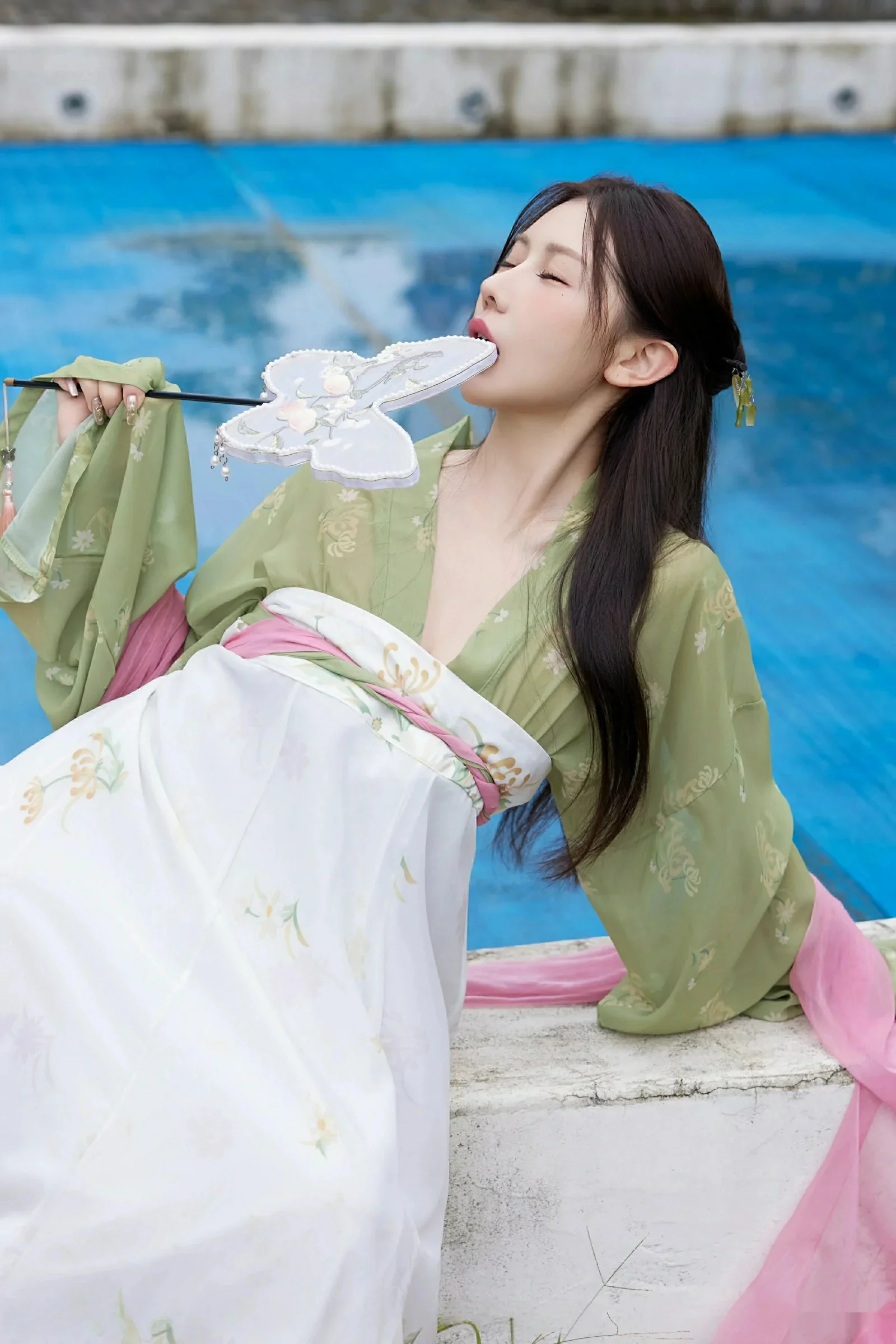 Xrmnw.Vip_尹甜甜_写真