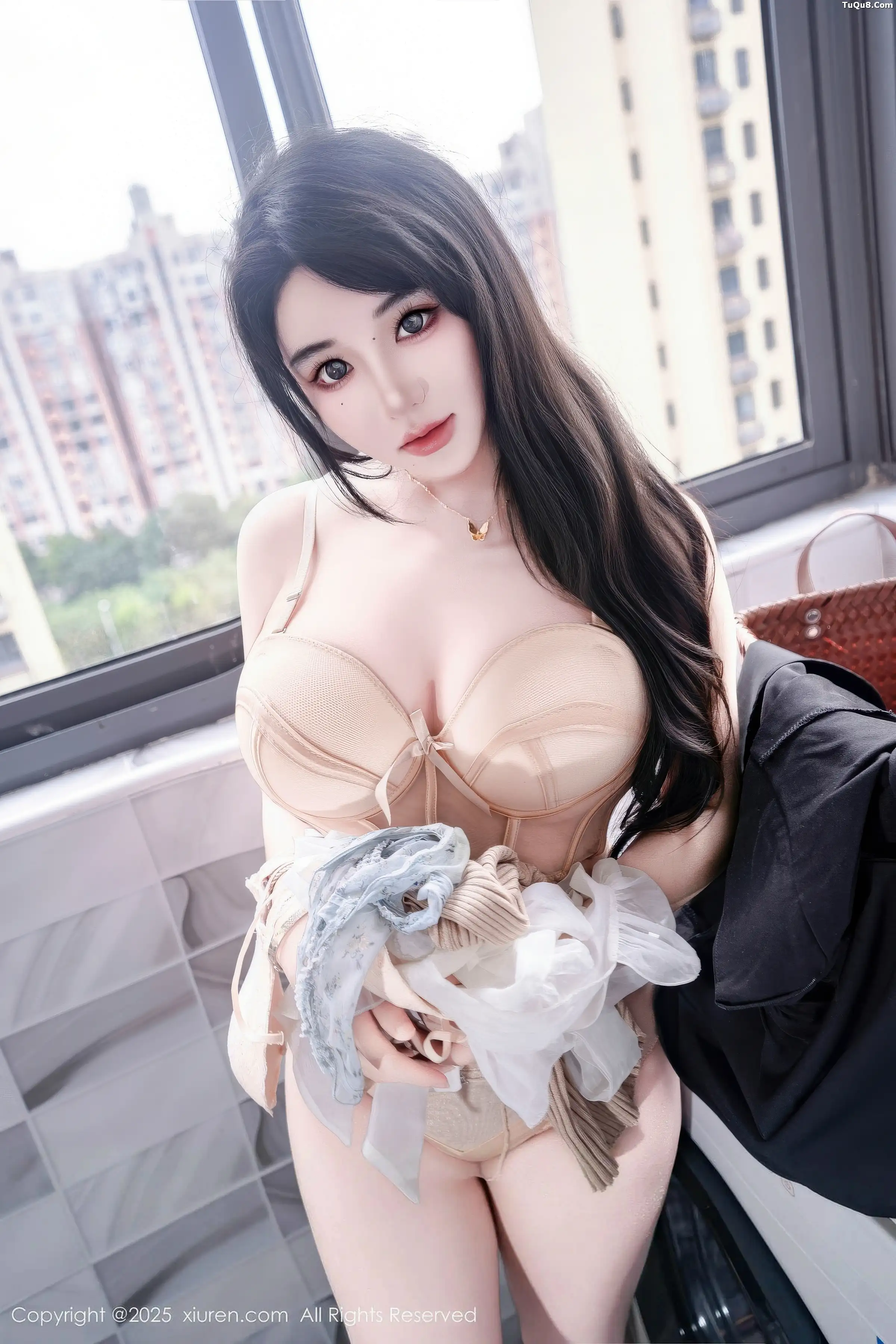 Xrmnw.Vip_汐汐爱吃草莓_合集 Xrmnw.Vip_汐汐爱吃草莓_写真